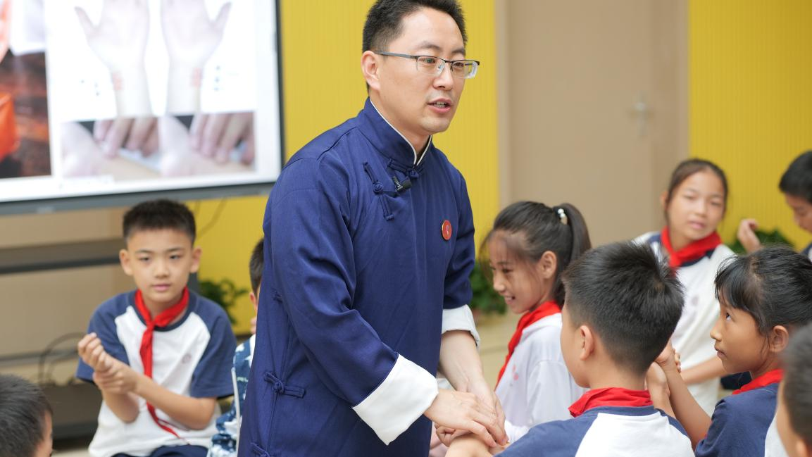 中醫(yī)藥文化科普進(jìn)校園 雄安健康講堂第九期開講